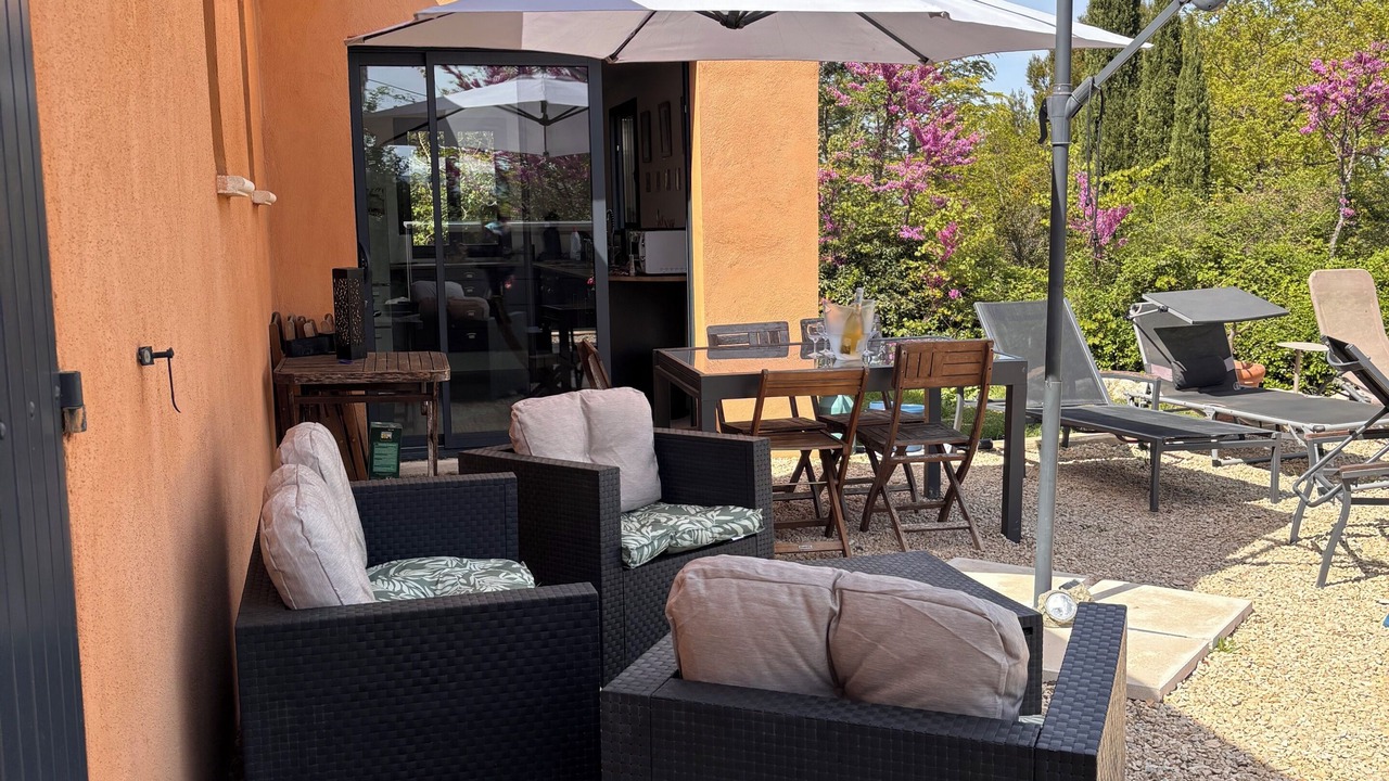 Photo of Outdoor in Apt