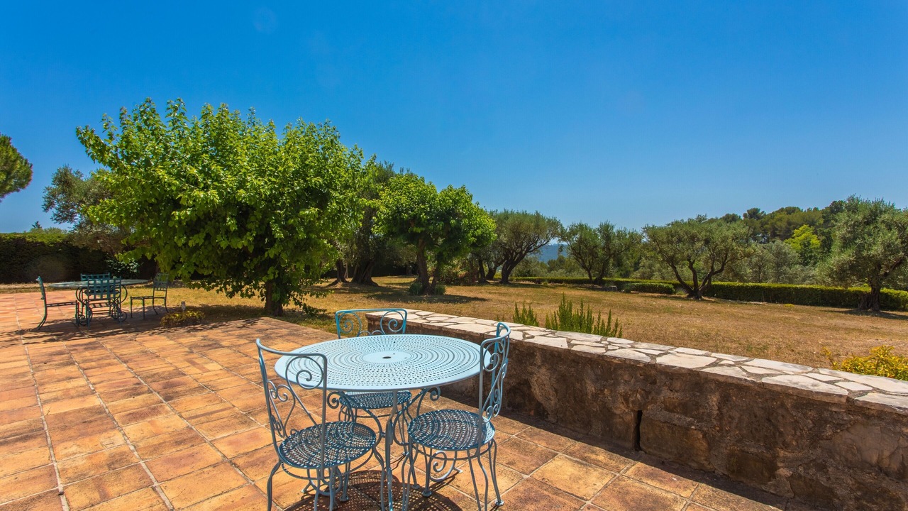 Photo of Outdoor in Tourrettes