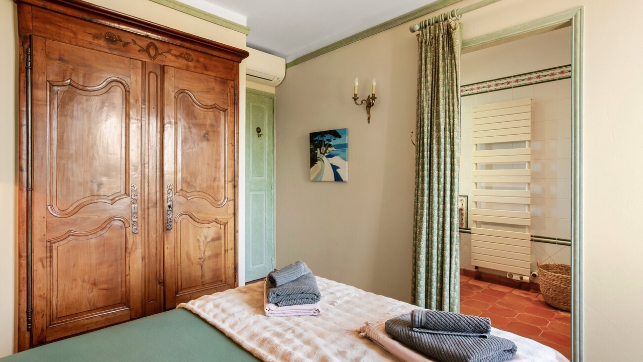 Photo of Bedroom in Tourrettes