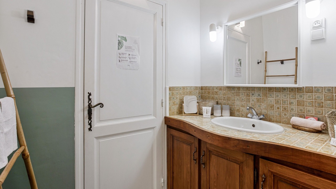 Photo of Bathroom in Montauroux