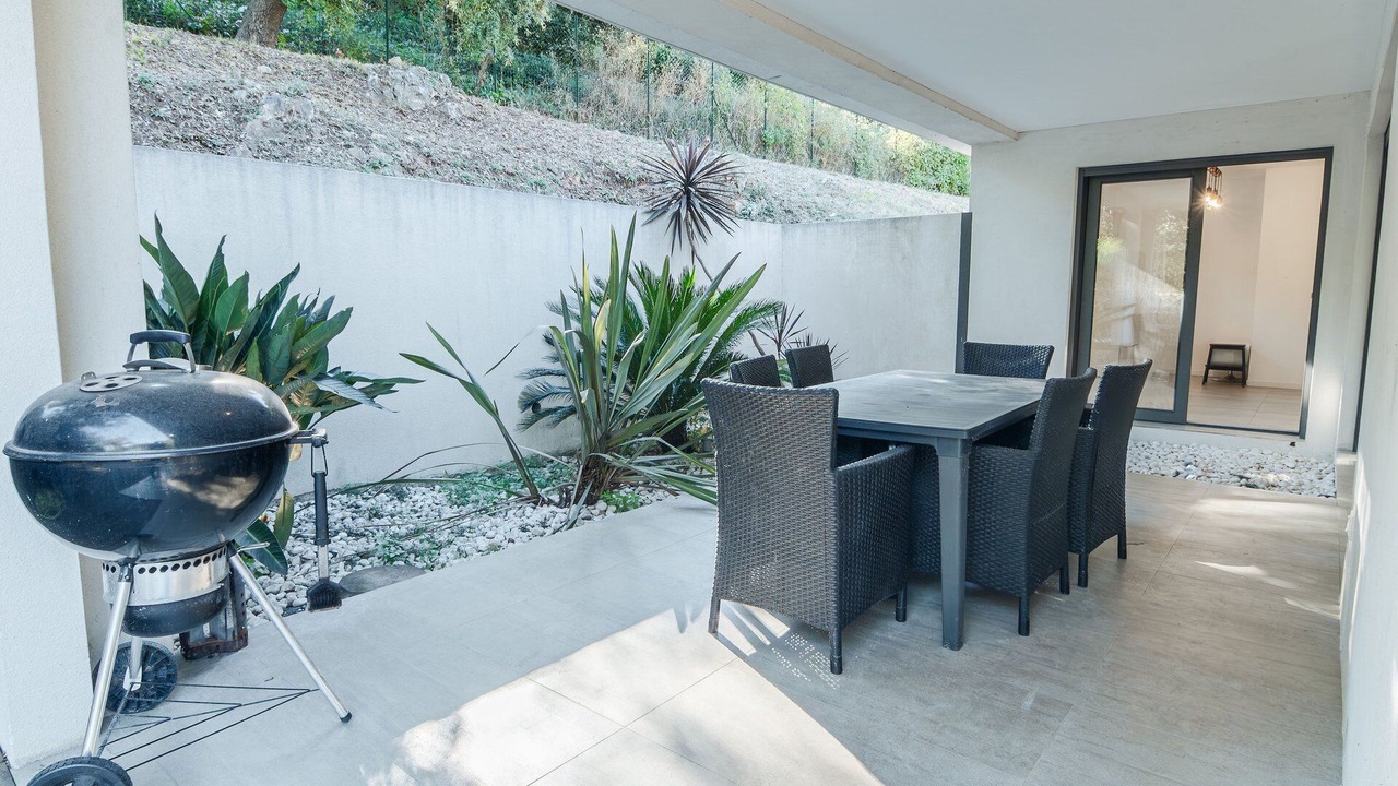 Photo of Outdoor in Biot
