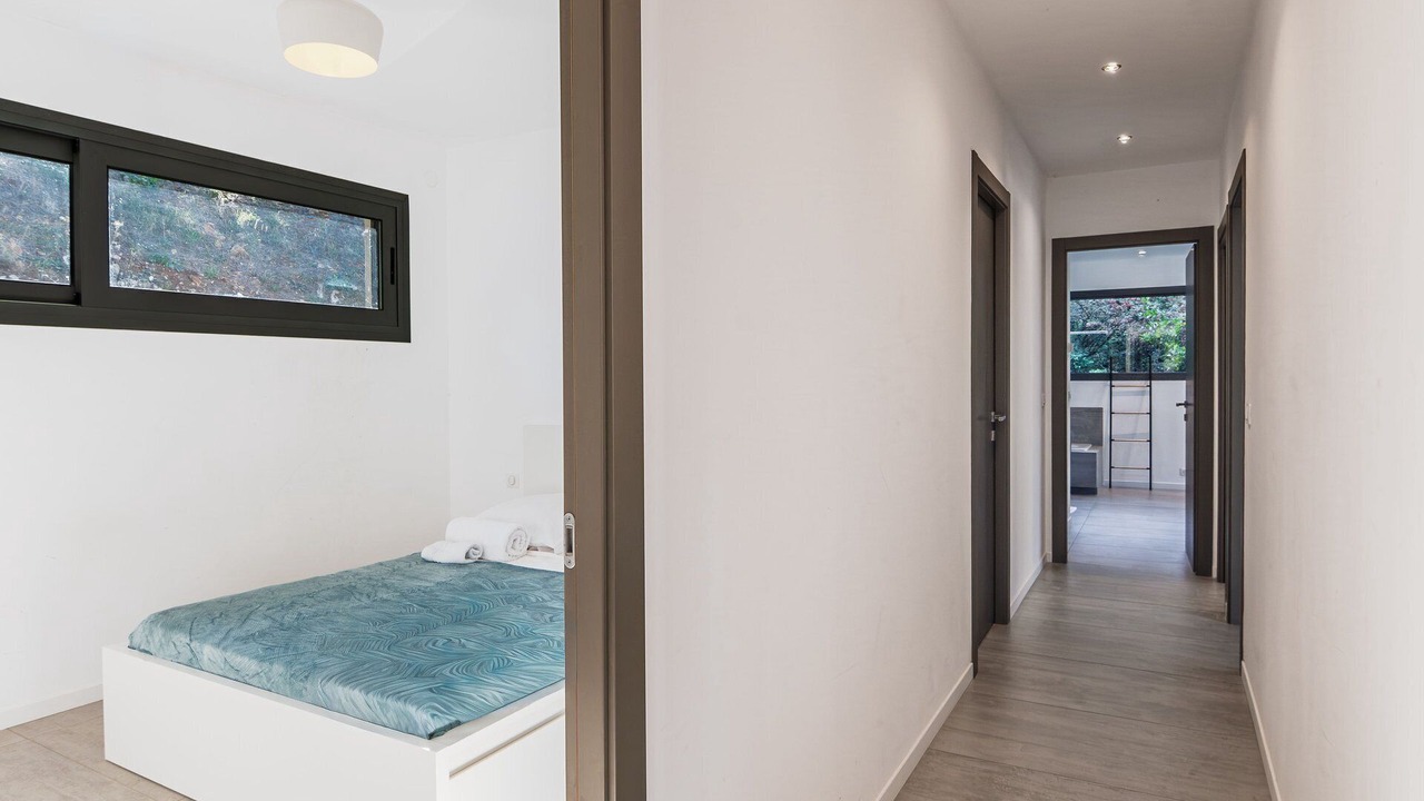 Photo of Bedroom in Biot