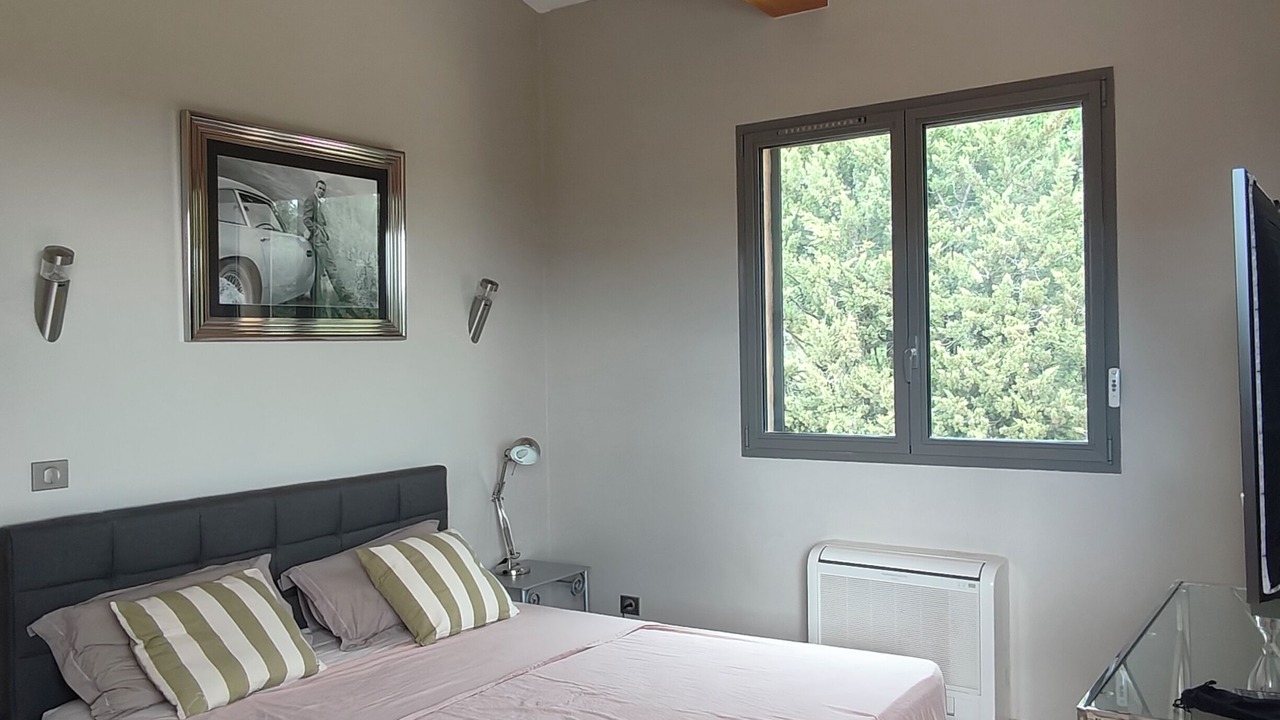 Photo of Bedroom in Lorgues