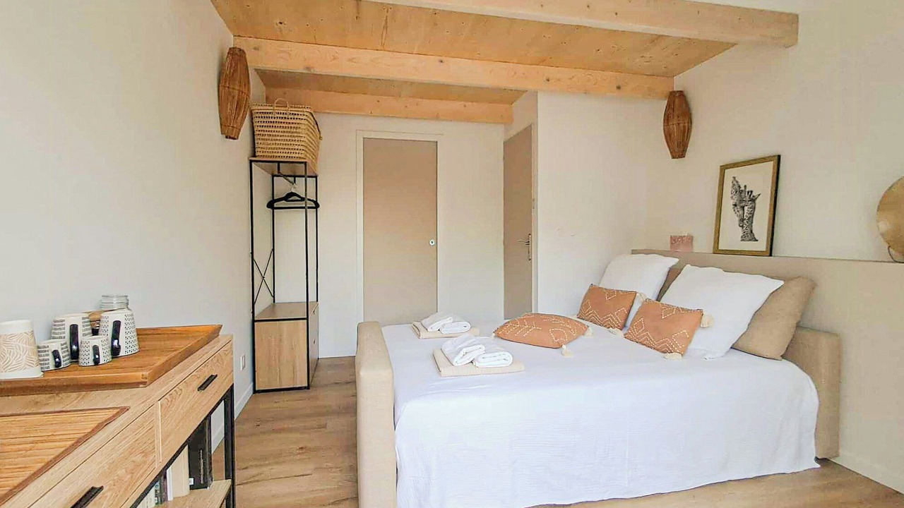 Photo of Bedroom in La Grand-Chile