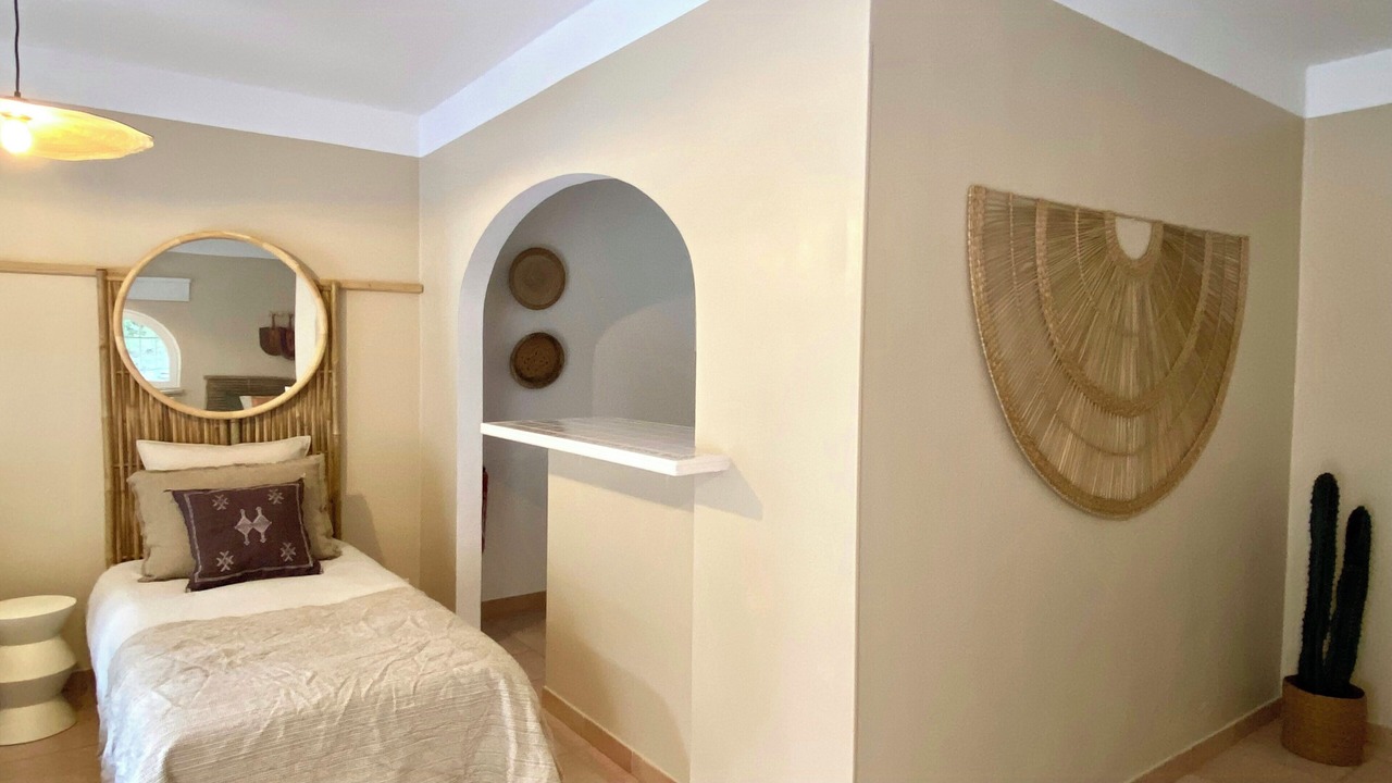 Photo of Bedroom in Cornillon-Confoux