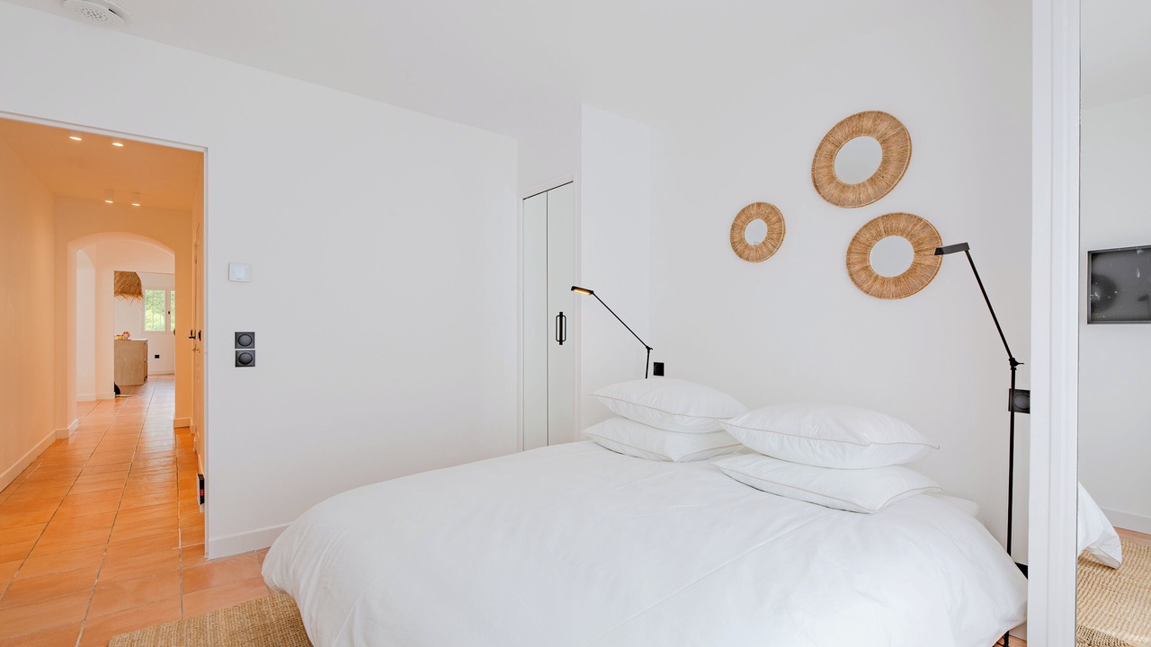 Photo of Bedroom in Guerrevieille