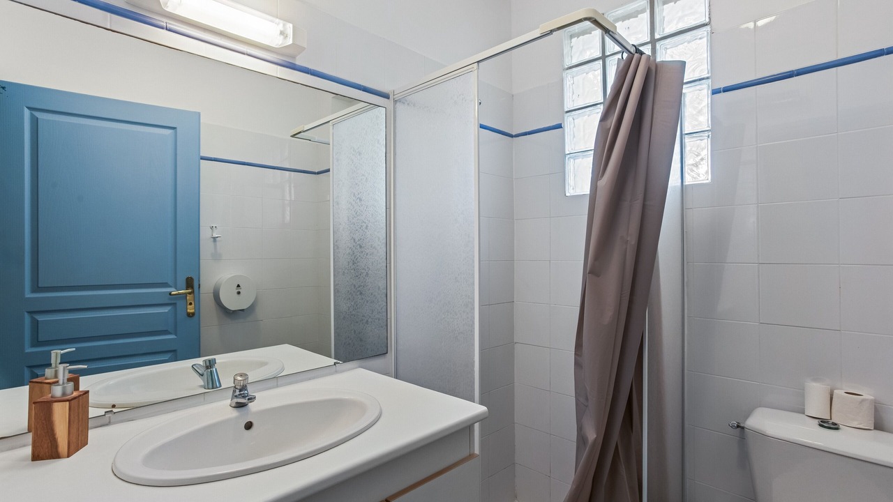 Photo of Bathroom in Les Salles-sur-Verdon