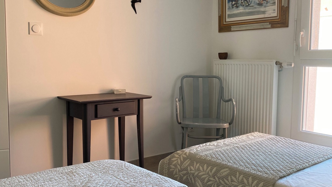 Photo of Bedroom in Noves