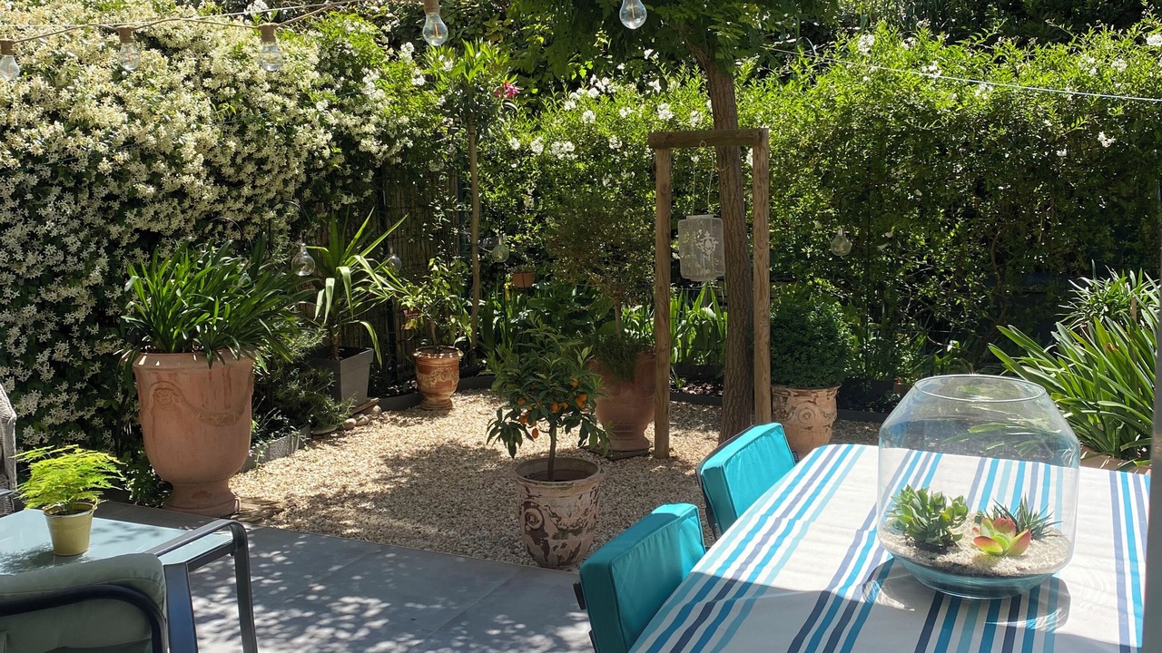 Photo of Outdoor in Noves