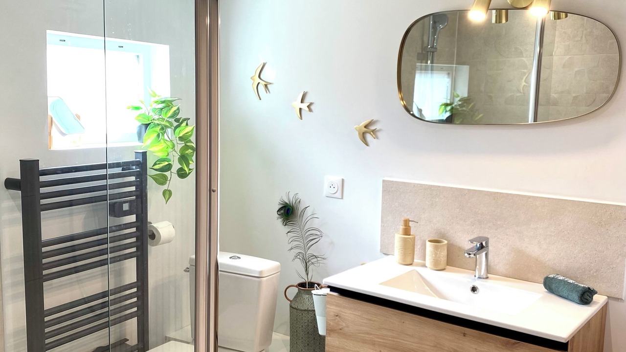 Photo of Bathroom in Castries