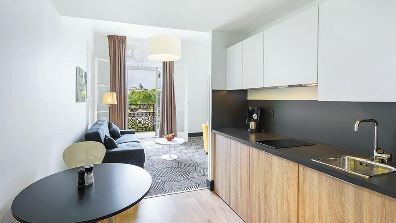 Photo of Kitchen in Quartier Administrations