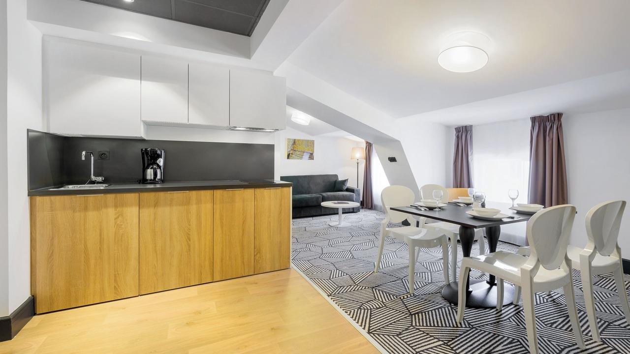 Photo of Kitchen in Quartier Administrations