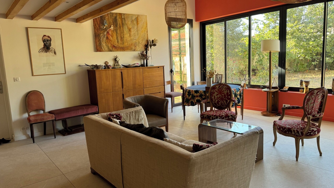 Photo of Livingroom in Saint-Barnabe