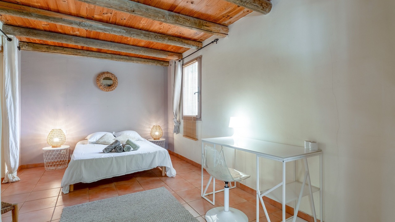 Photo of Bedroom in Saint-Etienne-du-Gres