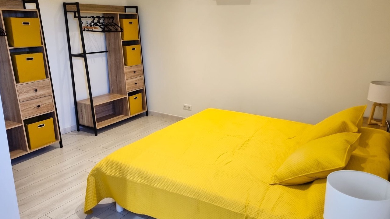 Photo of Bedroom in Maussane-les-Alpilles