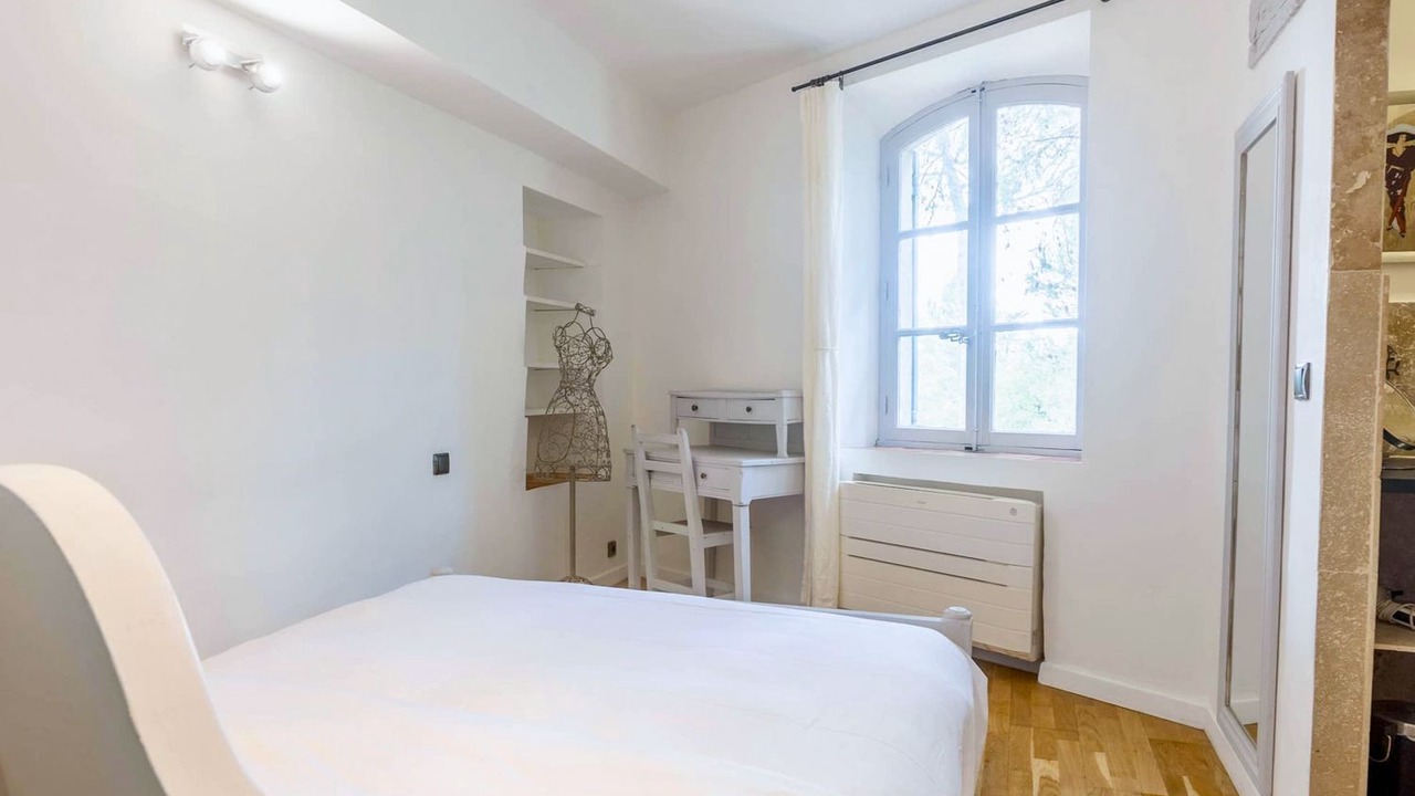 Photo of Bedroom in Bonnieux