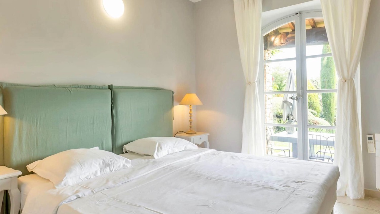 Photo of Bedroom in Bonnieux