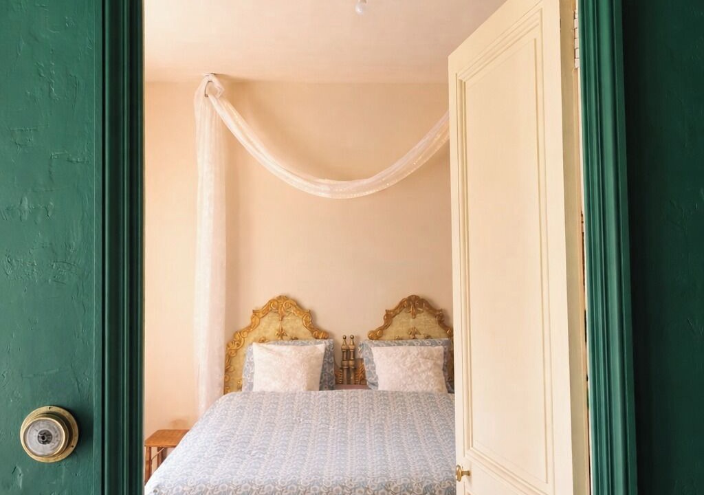 Photo of Bedroom in Beaucaire