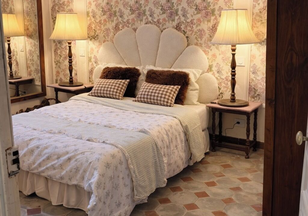 Photo of Bedroom in Beaucaire