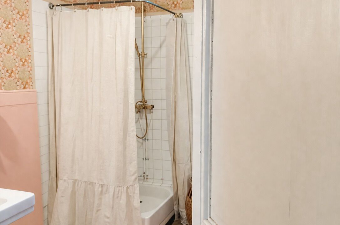 Photo of Bathroom in Beaucaire