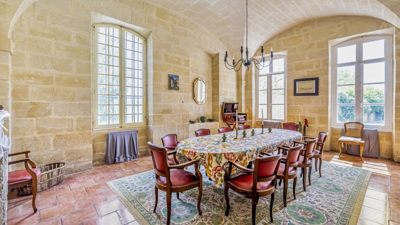 Photo of Others in Beaucaire