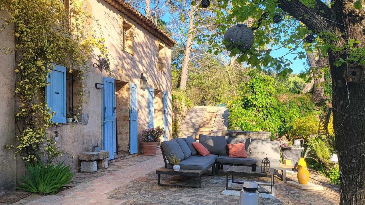 Photo of Patio Balcony in Villecroze