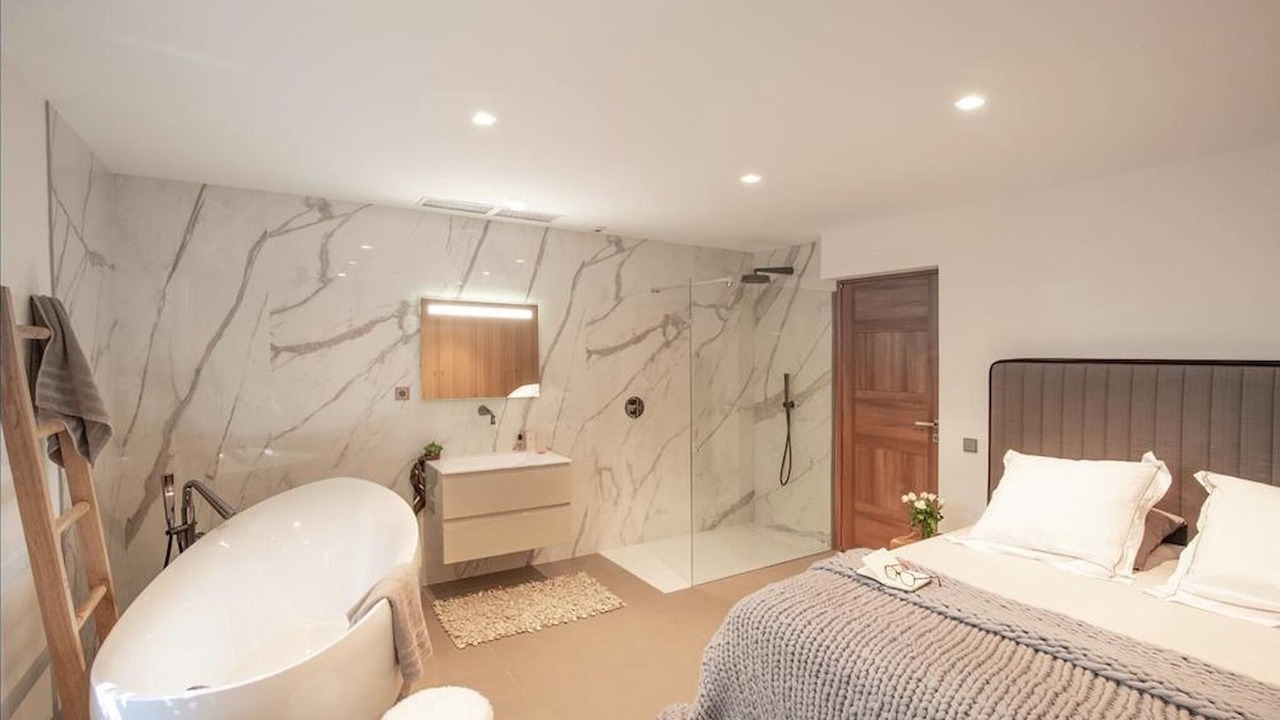 Photo of Bedroom in Carry-le-Rouet