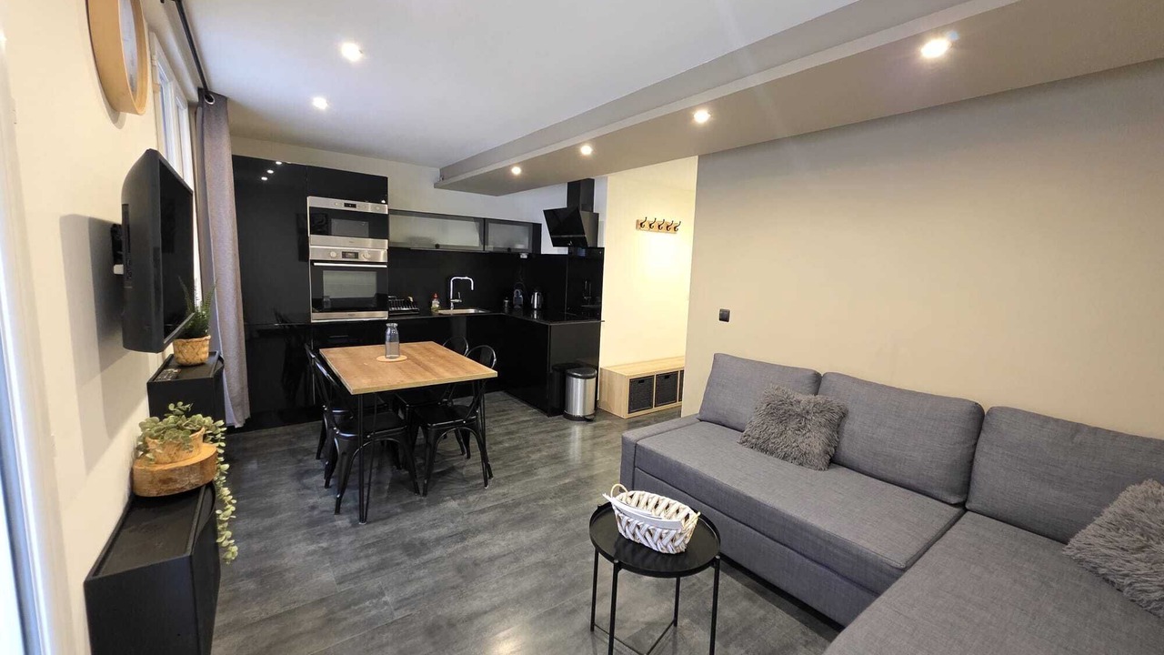Photo of Livingroom in Saint-Etienne-de-Tinee