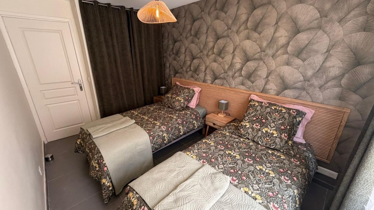 Photo of Bedroom in Saint-Aygulf