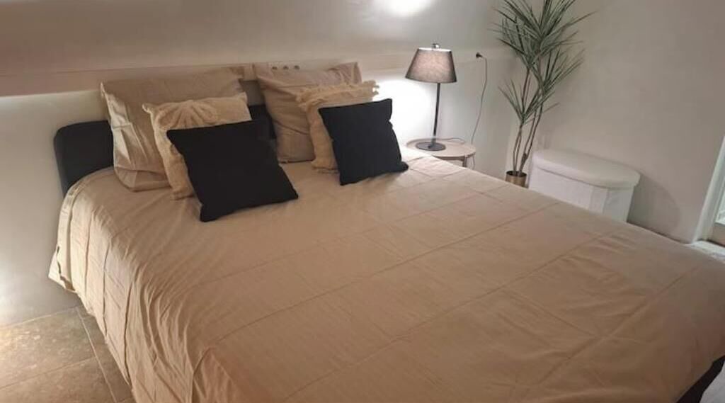 Photo of Bedroom in Bonneveine