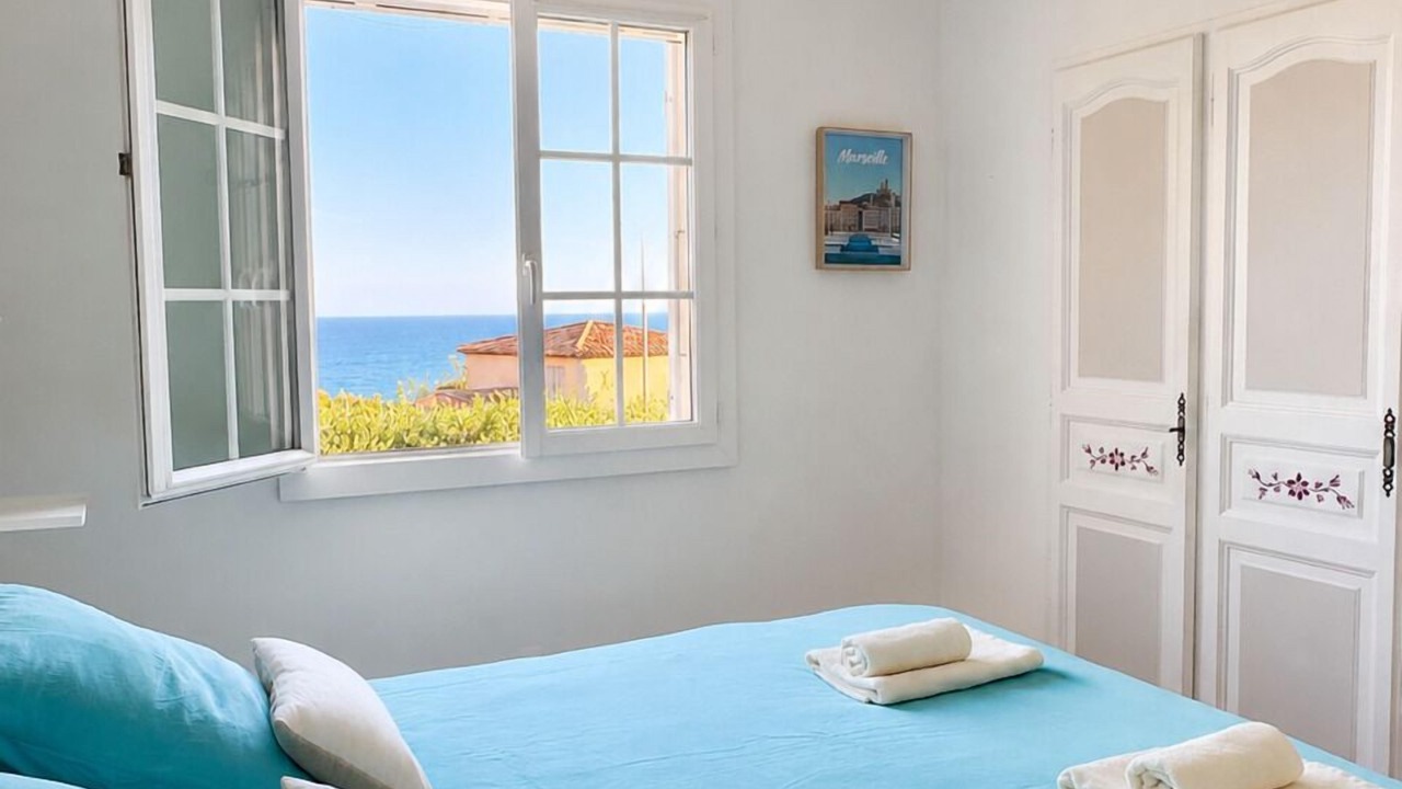 Photo of Bedroom in Sausset-les-Pins