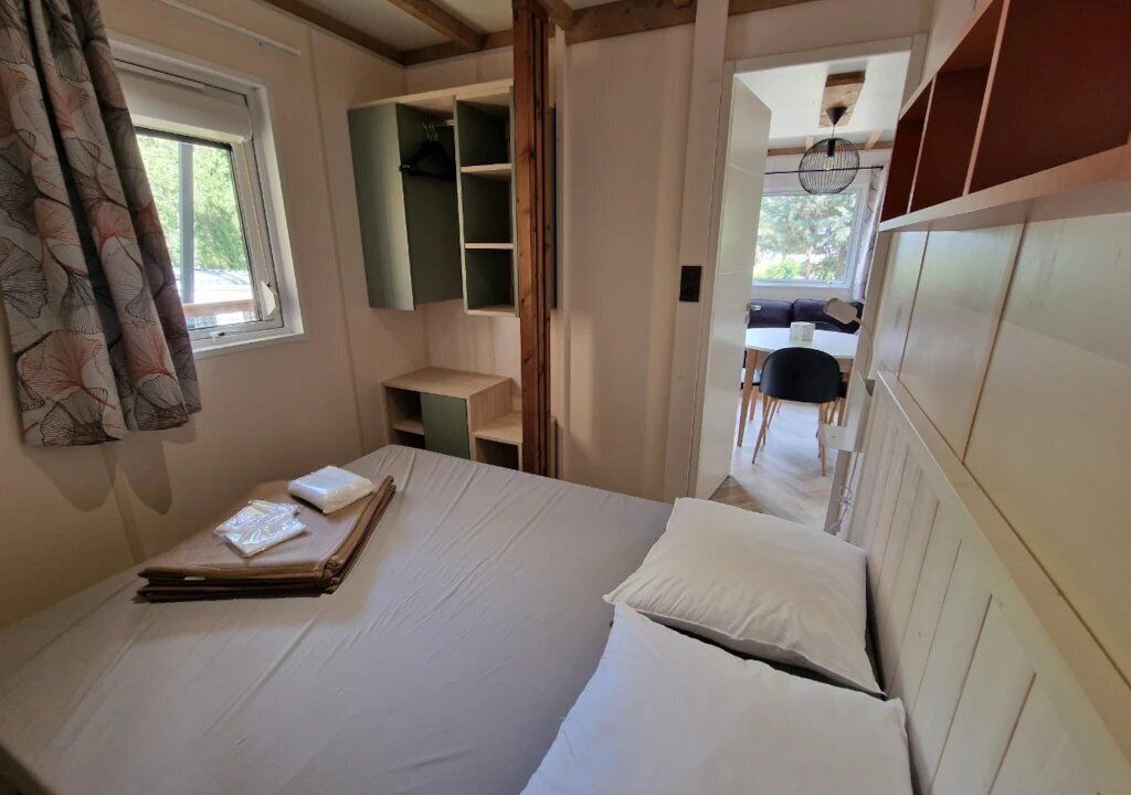 Photo of Bedroom in Mandelieu-La-Napoule