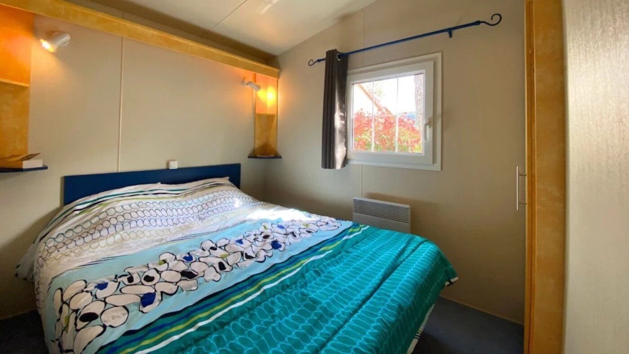 Photo of Bedroom in Bauduen