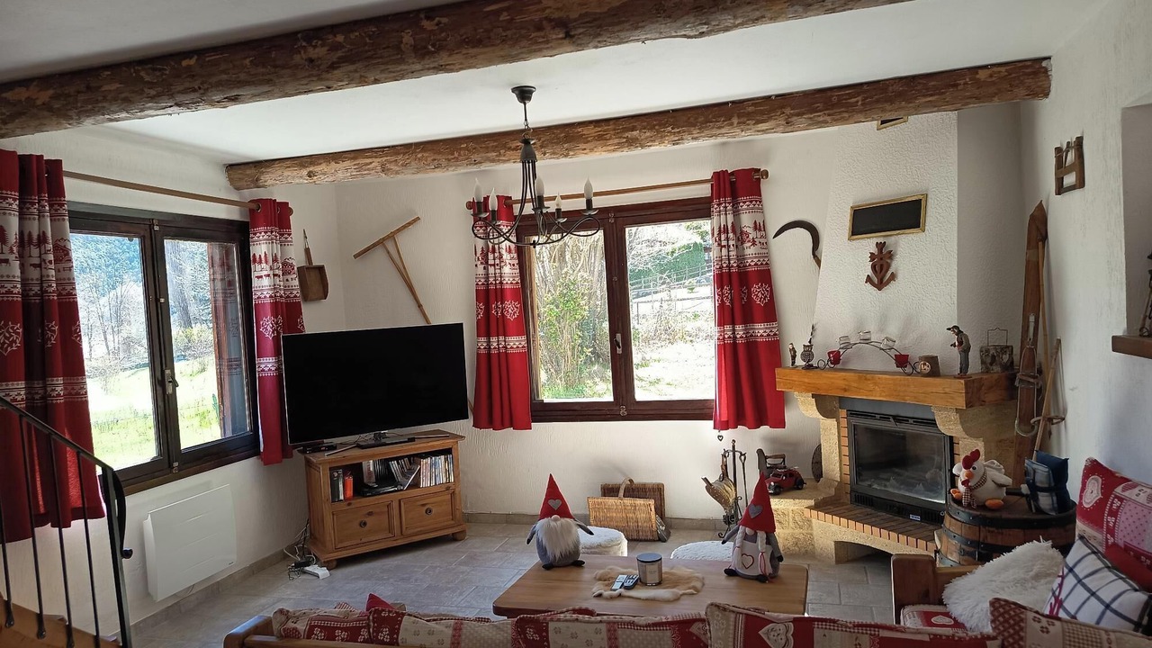 Photo of Livingroom in Saint-Martin-Vesubie