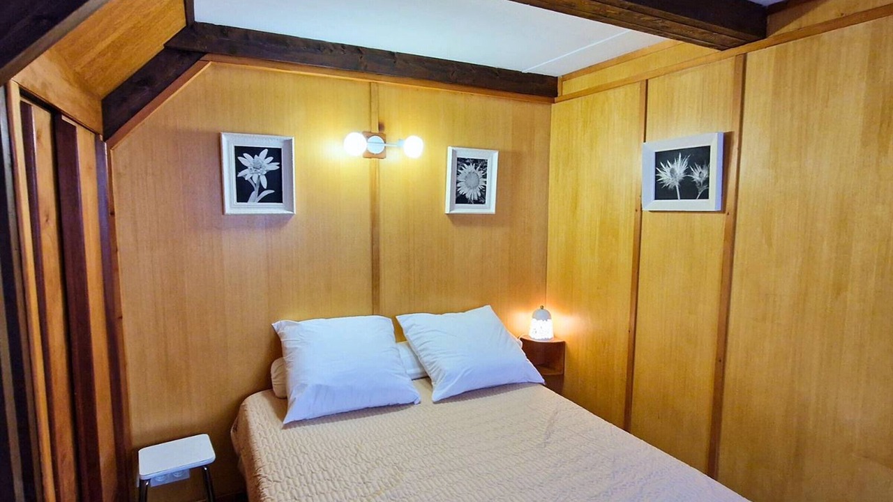 Photo of Bedroom in Saint-Michel-de-Chaillol