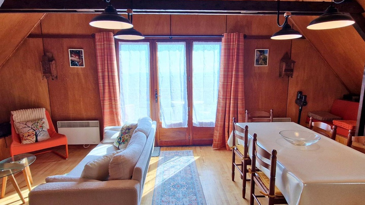 Photo of Livingroom in Saint-Michel-de-Chaillol