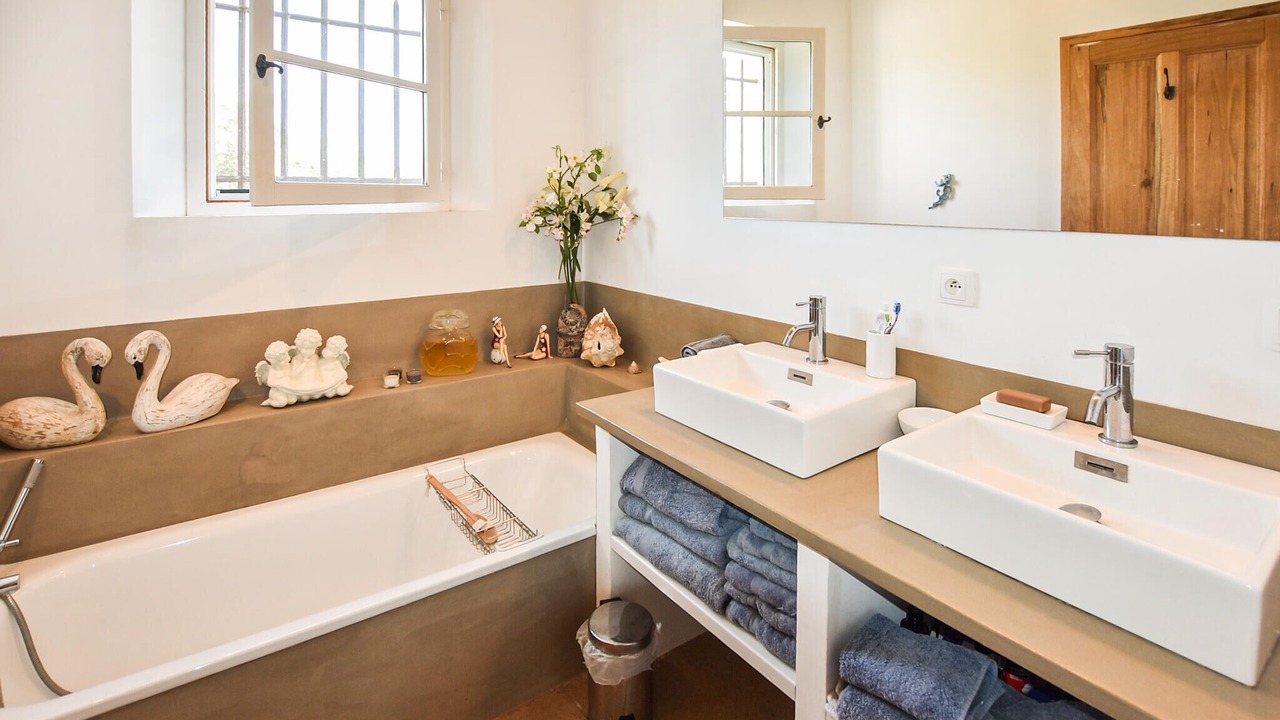 Photo of Bathroom in Bonnieux