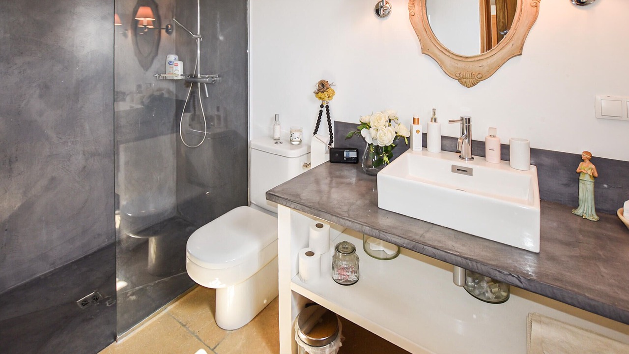 Photo of Bathroom in Bonnieux