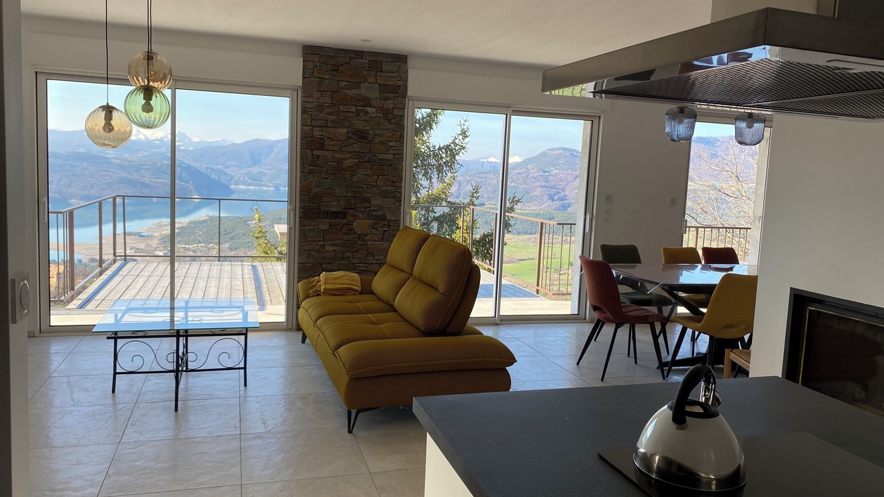 Photo of Livingroom in Prunieres