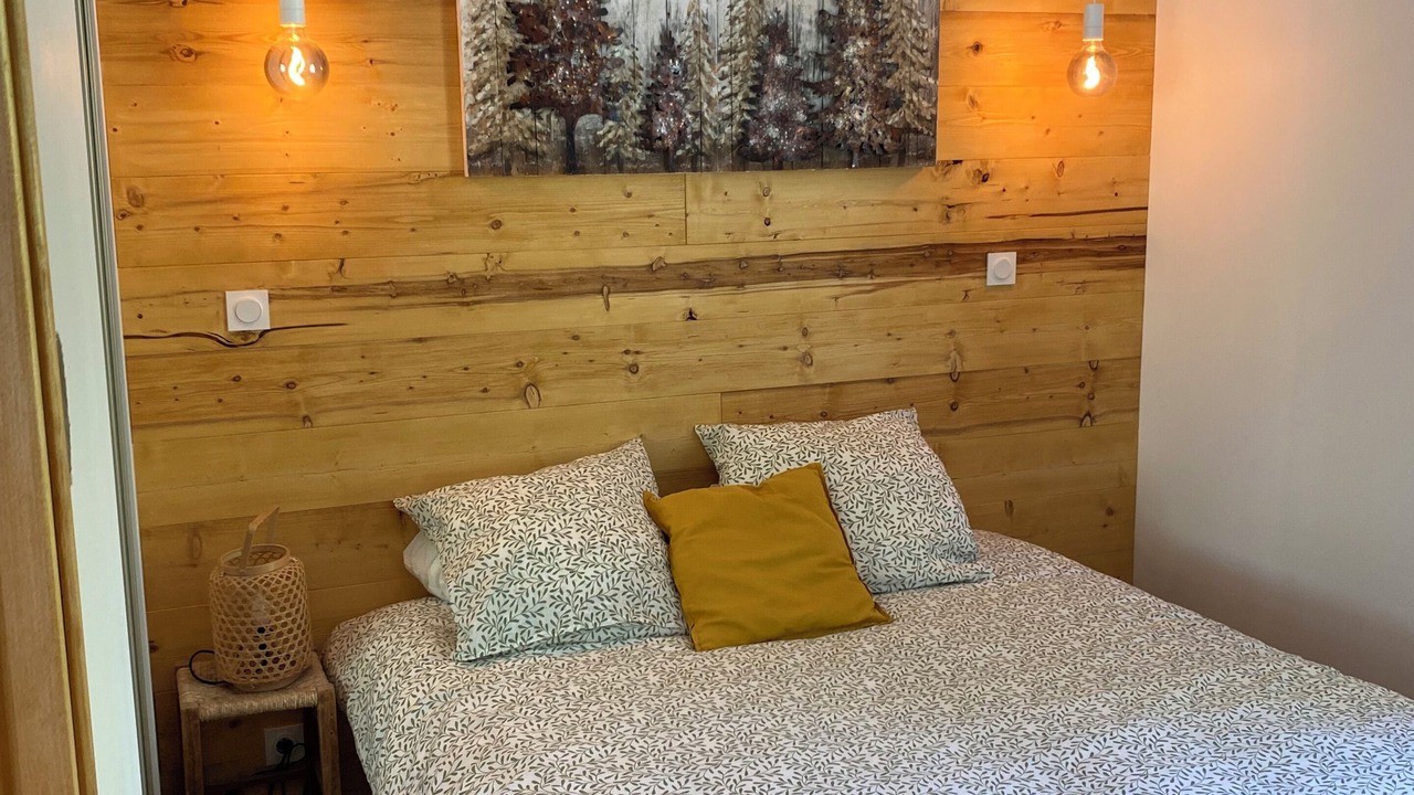 Photo of Bedroom in Prunieres