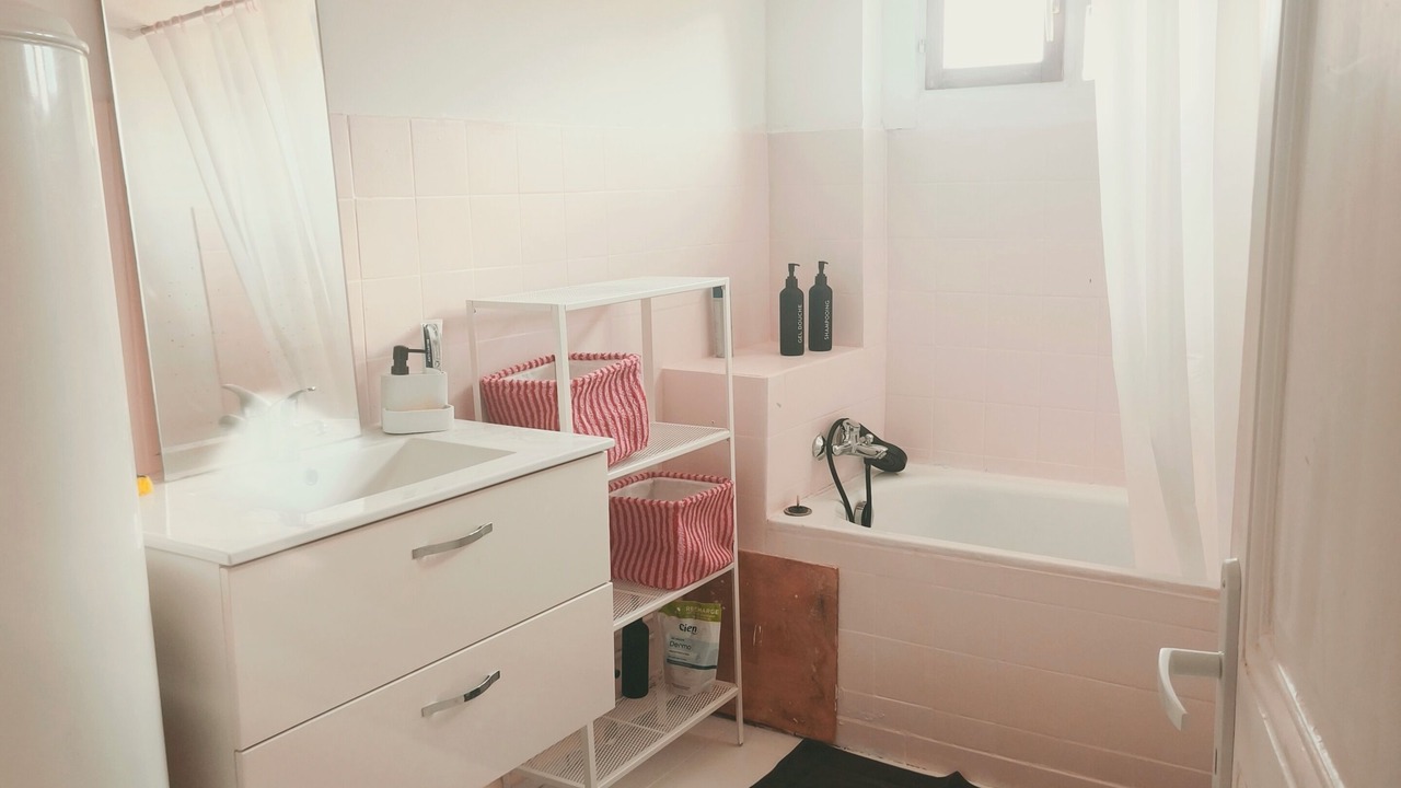 Photo of Bathroom in Cite