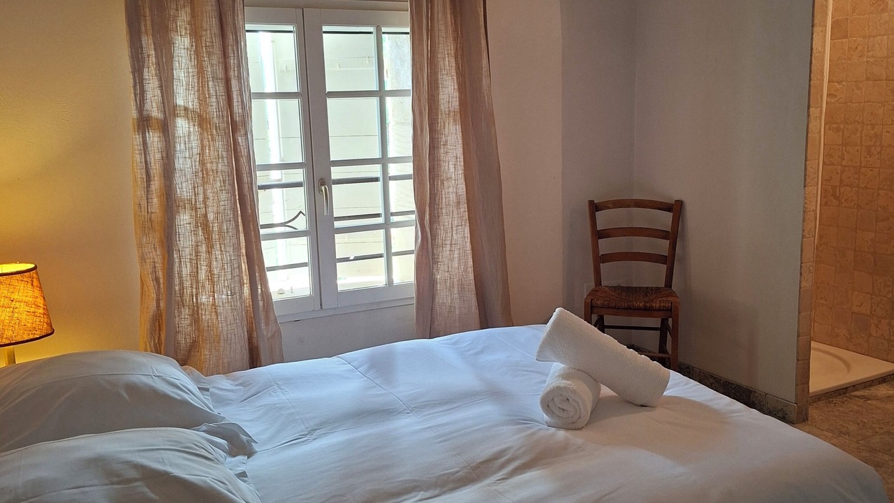 Photo of Bedroom in Arles