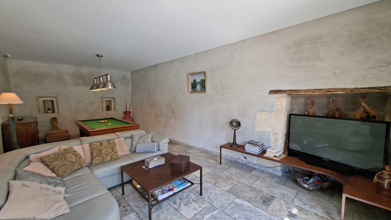 Photo of Livingroom in Arles
