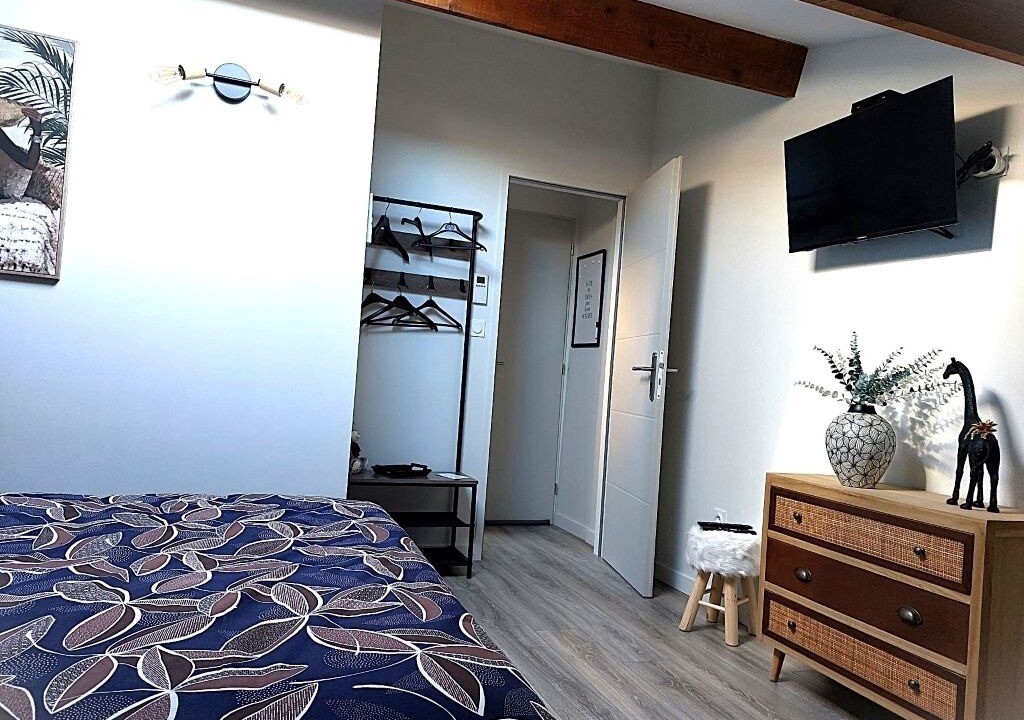 Photo of Bedroom in Plan-d'Orgon