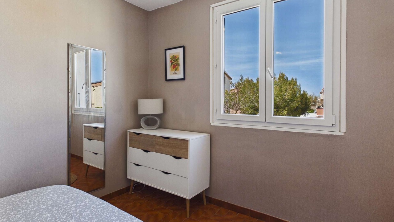 Photo of Bedroom in Marseillan Plage