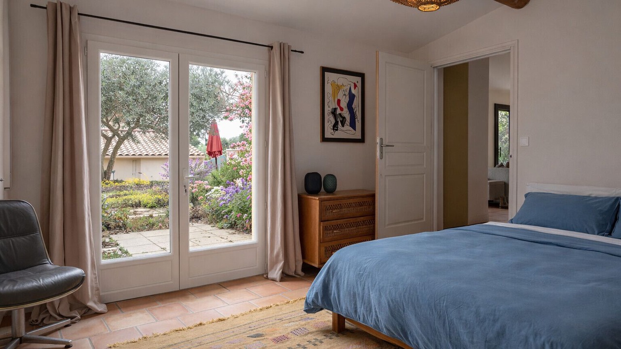 Photo of Bedroom in Graveson