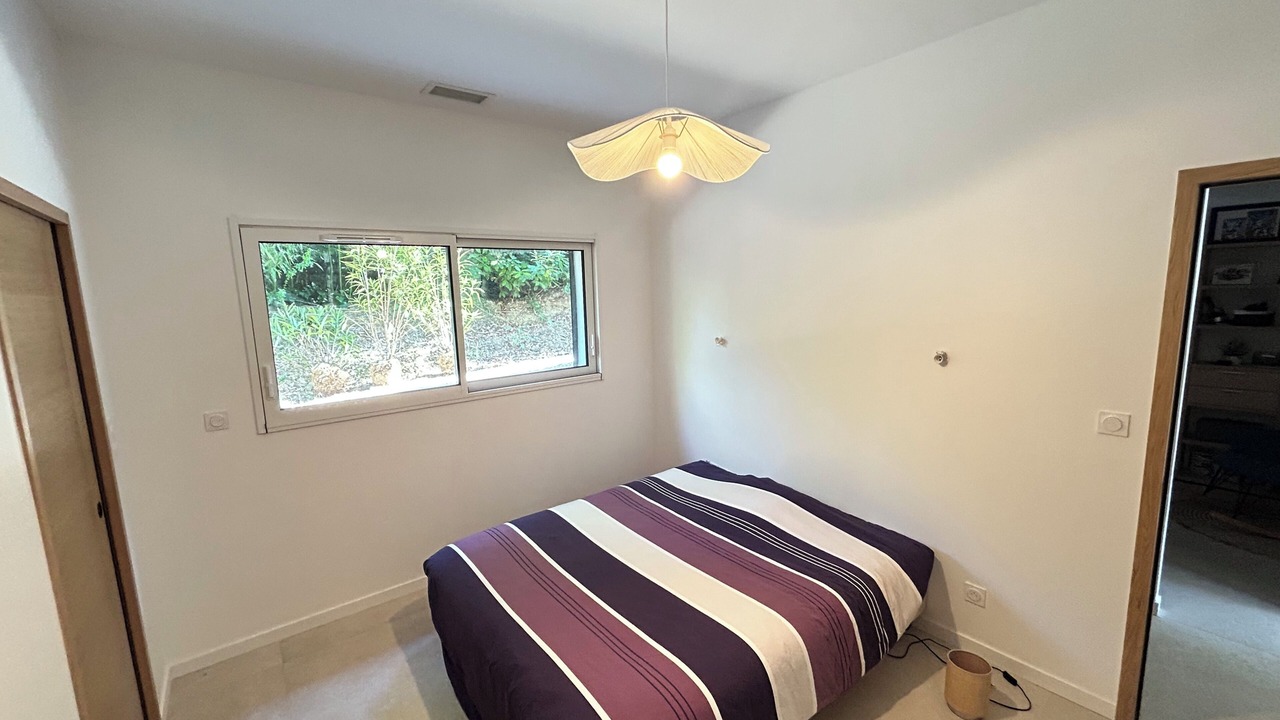 Photo of Bedroom in Saint-Clement-de-Riviere