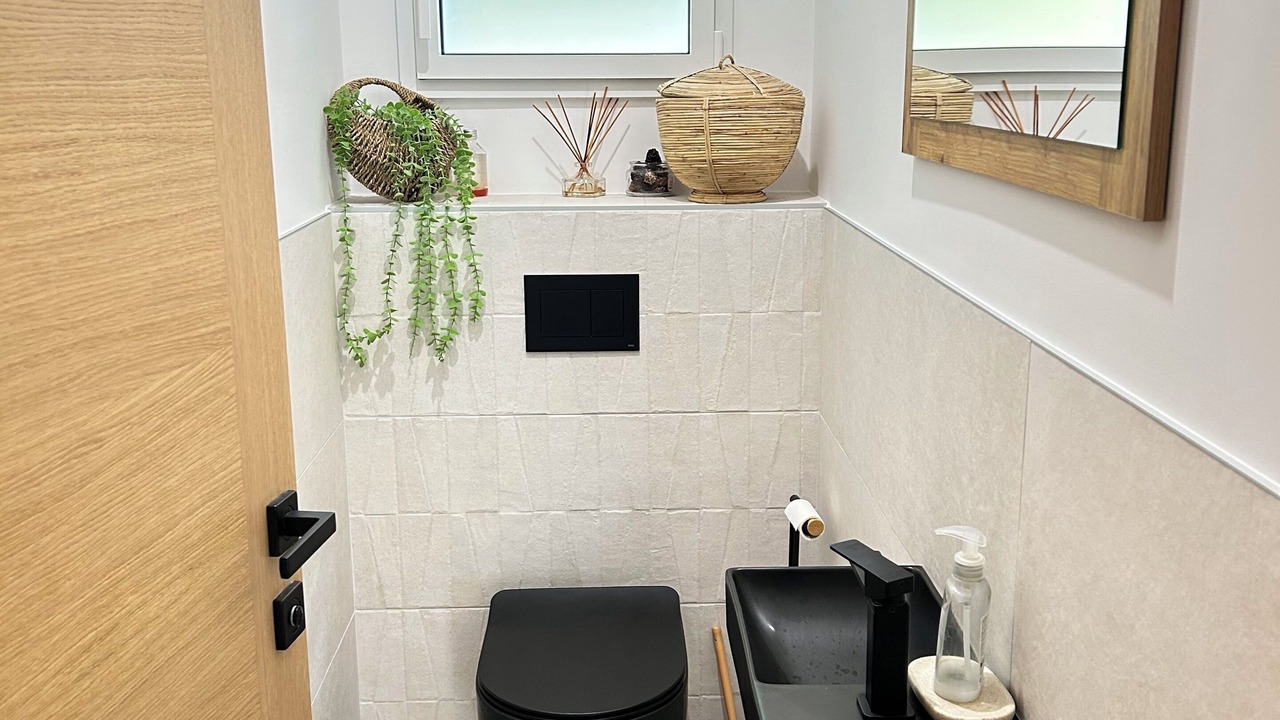Photo of Bathroom in Saint-Clement-de-Riviere