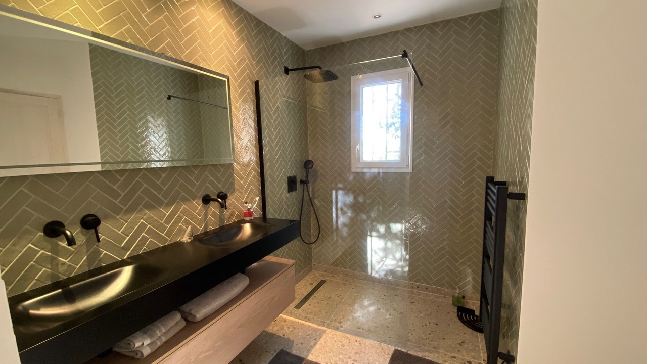 Photo of Bathroom in Ramatuelle