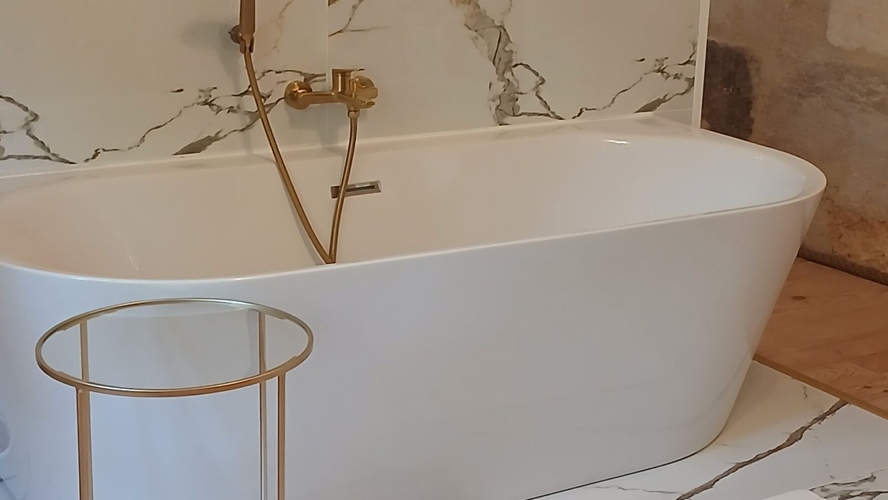 Photo of Bathroom in Bellegarde
